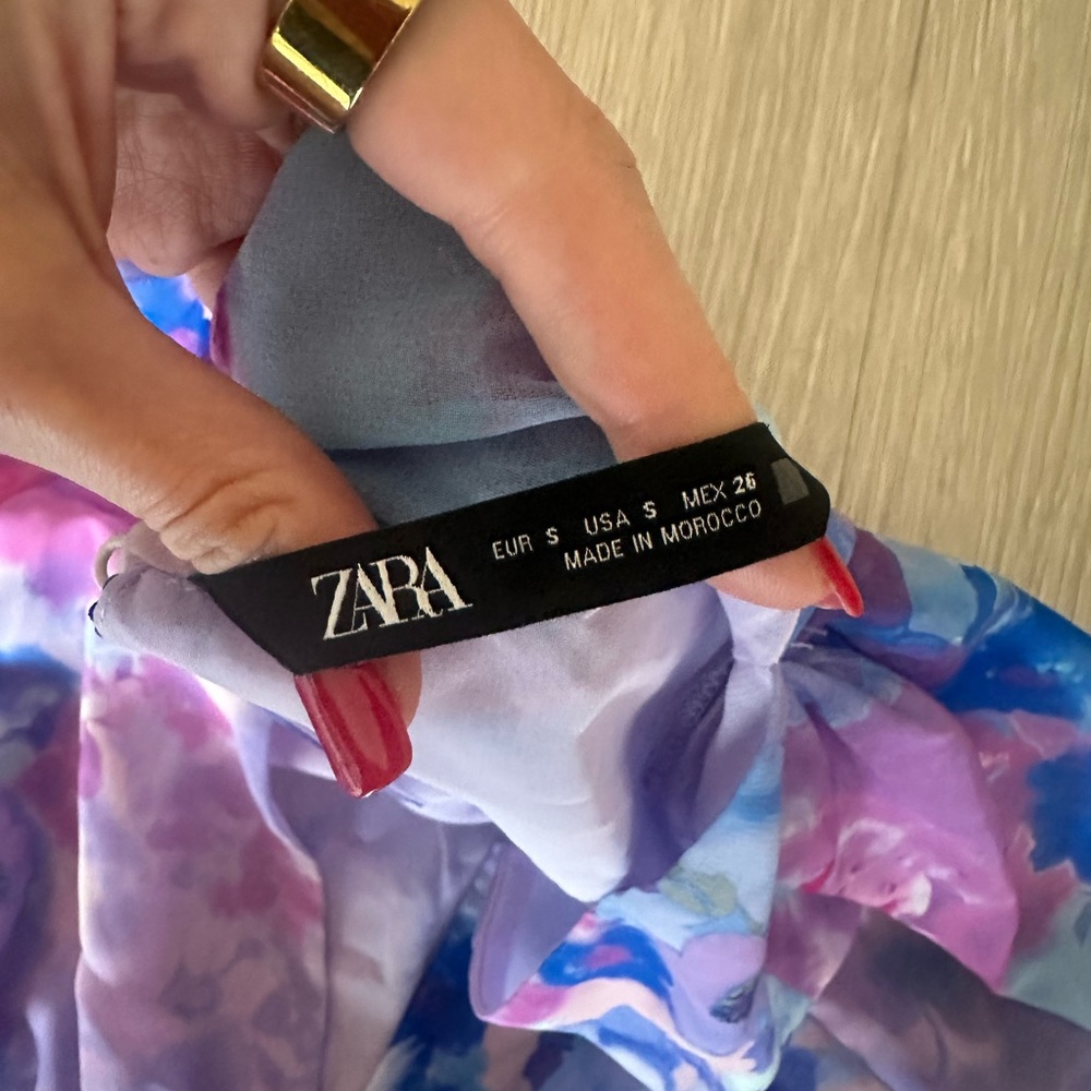 Floral Zara Blouse - Picture 4 of 5